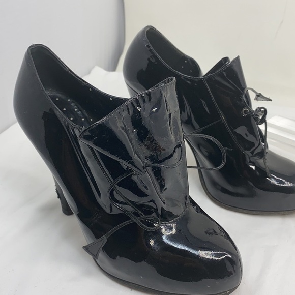 Moschino Sz 36.5 Black Patent Leather Heel Oxfords - Picture 7 of 15